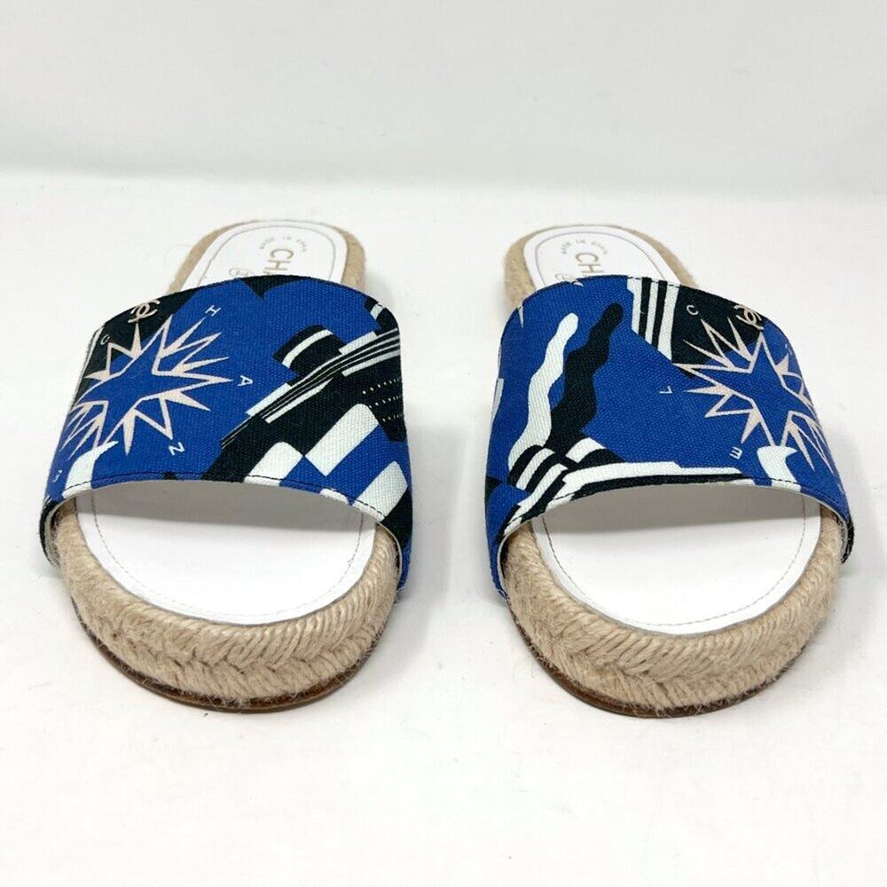 Chanel Cruise Blue Graphic Canvas Espadrille Flat Sandals 38 EU - Picture 4 of 10
